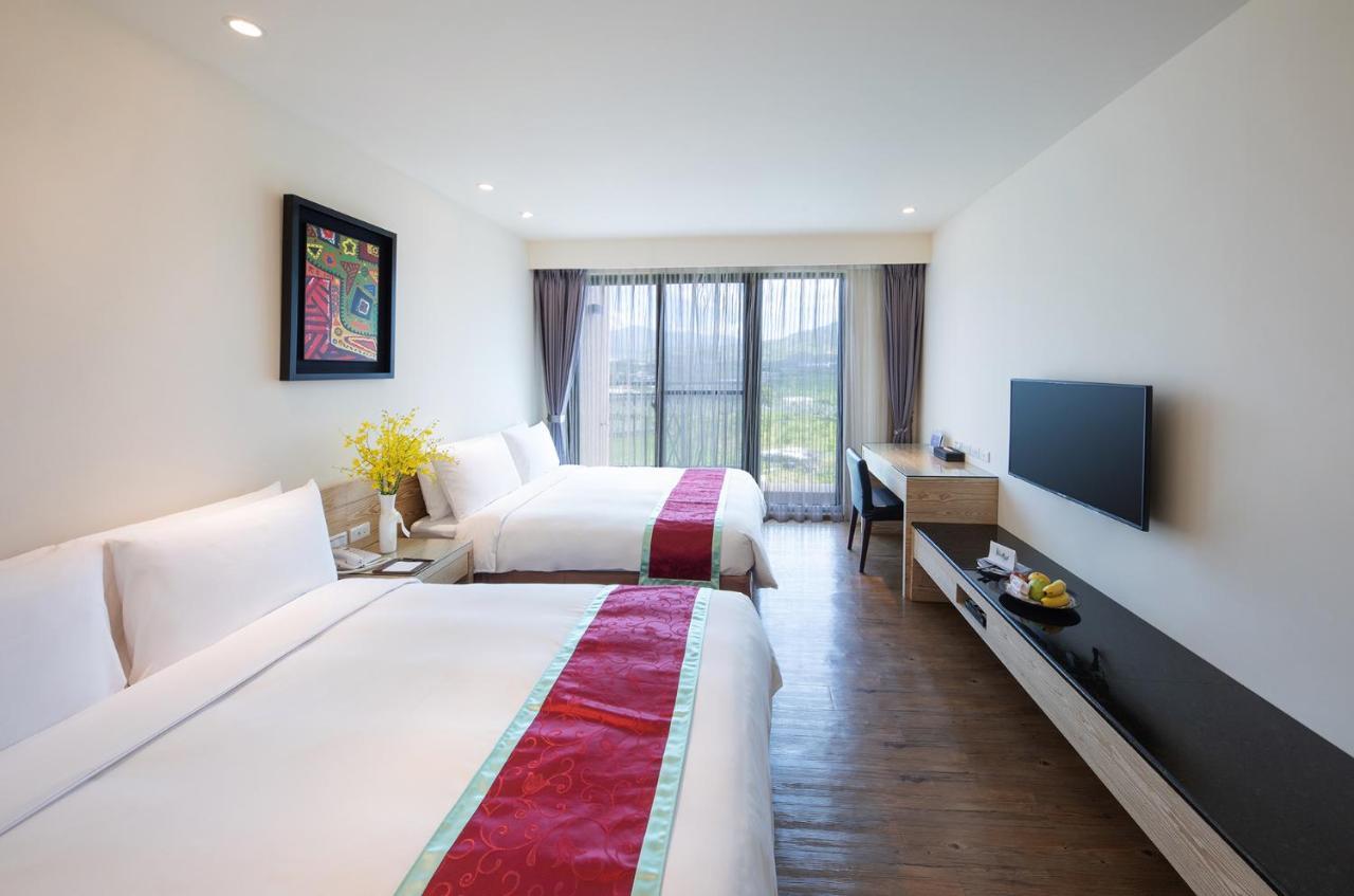 นารุวัน แกแล็กซี เพลซ Hotel Taitung ภายนอก รูปภาพ