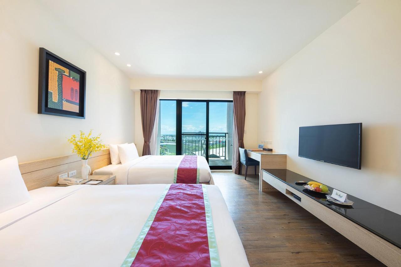 นารุวัน แกแล็กซี เพลซ Hotel Taitung ภายนอก รูปภาพ